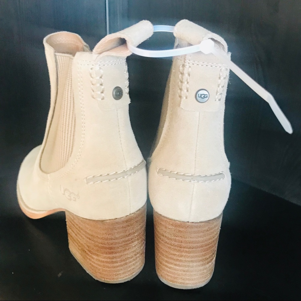 Tan Suede Ugg Boots Size 6 In Euc - image 3